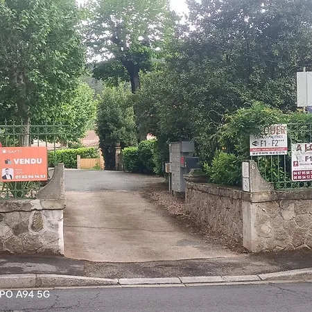Géranium Des Fleurs Appartement *